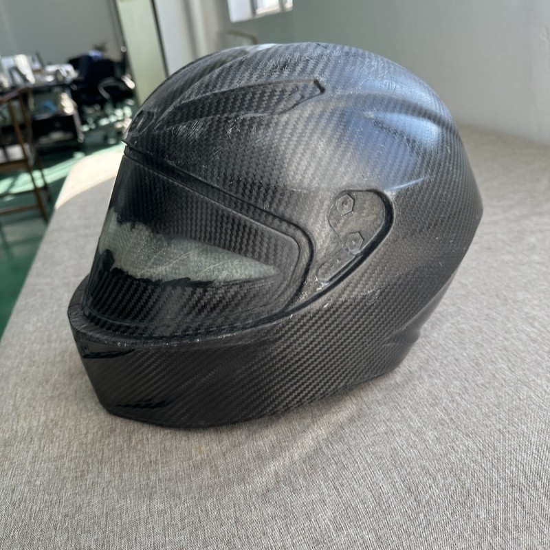 碳纤维赛车头盔