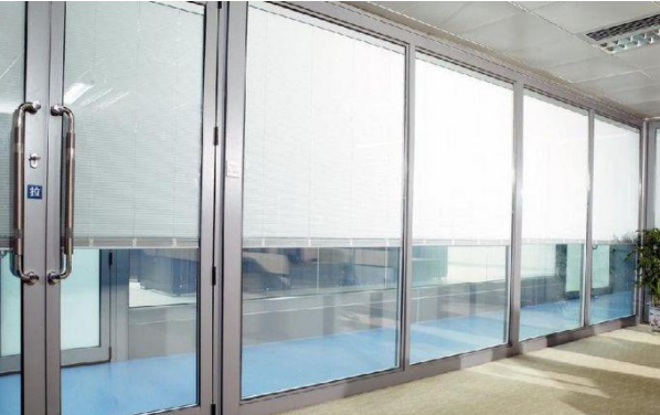 中国玻璃钢门窗市场，发展前景深度分析