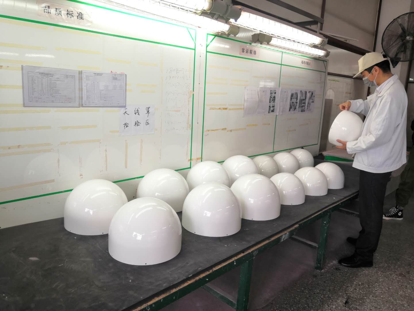 坡屋顶玻璃钢美化天线罩 坡屋顶玻璃钢美化天线罩