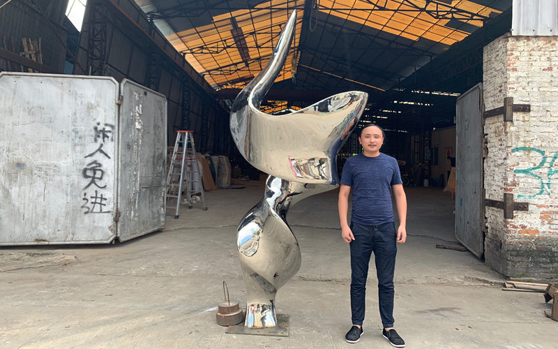 镜面飘带不锈钢雕塑