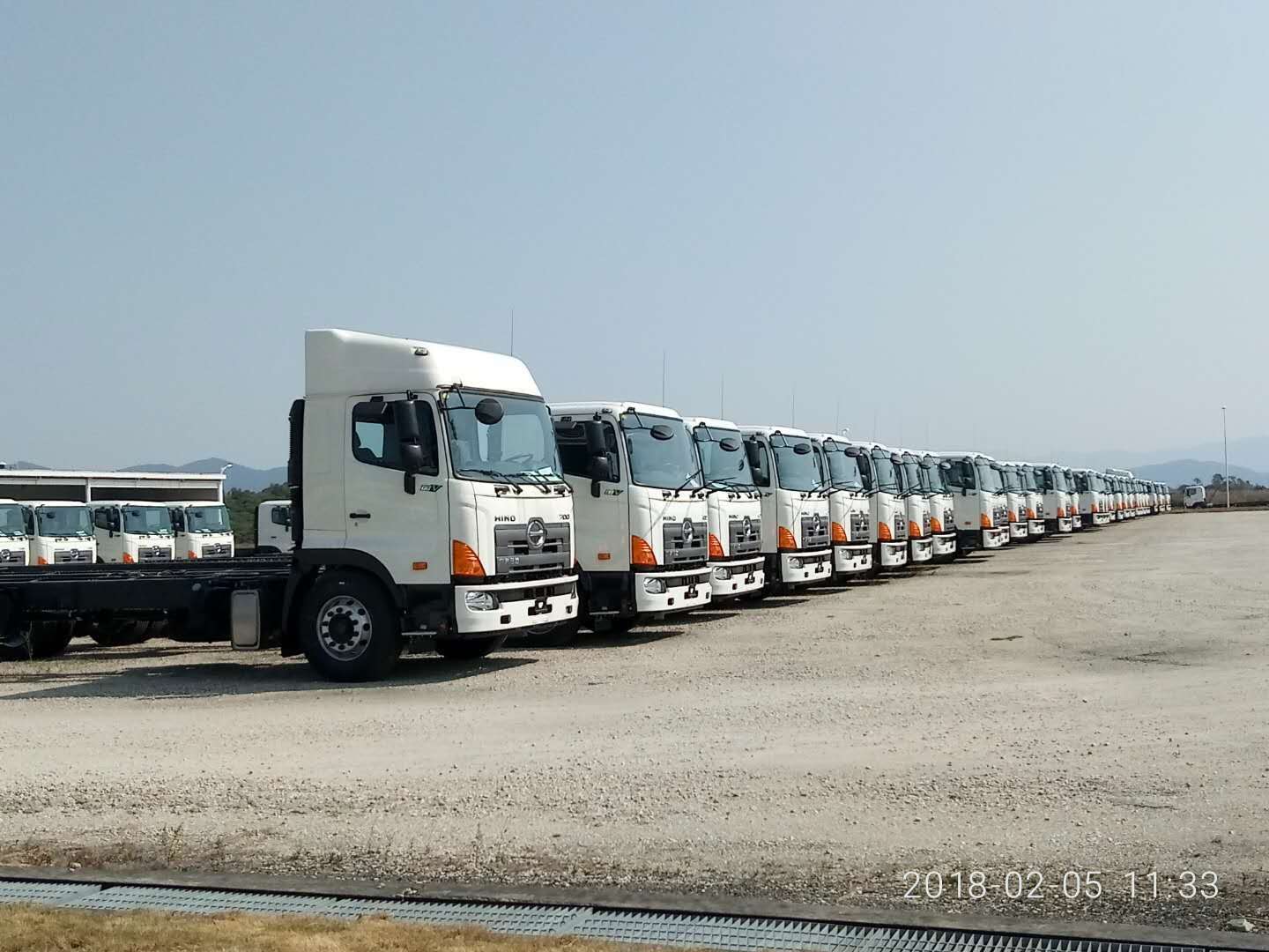 货车玻璃钢导流罩制作程序